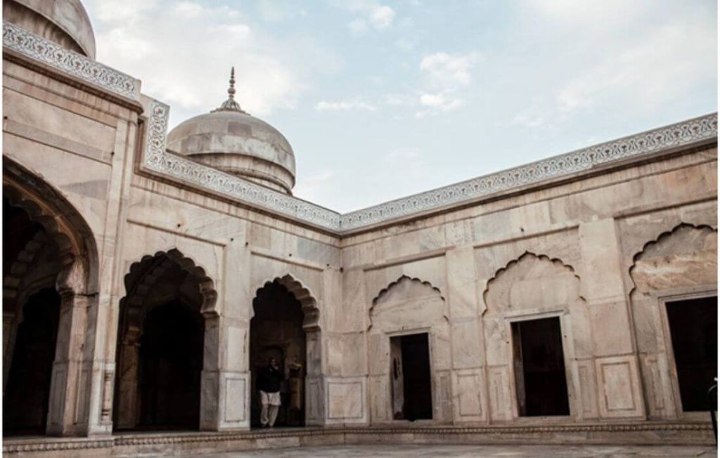 Moti Masjid, Lahore Fort