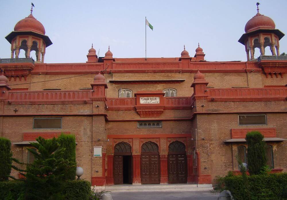 Peshawar Museum (Historical Places in Peshawar)